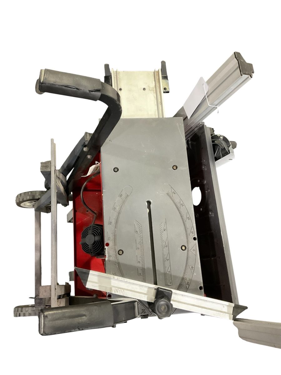 Main image 7
