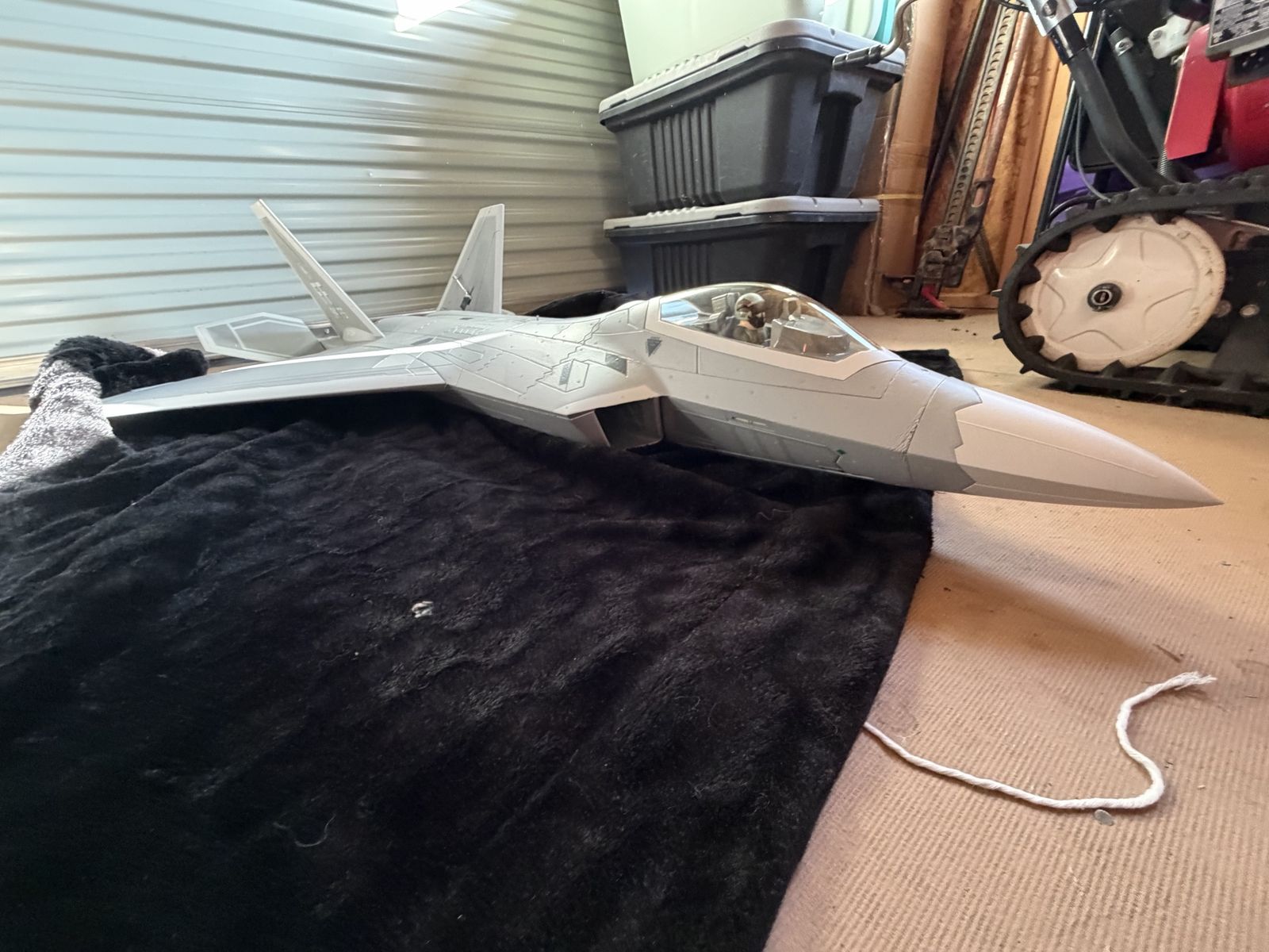 Main image 3