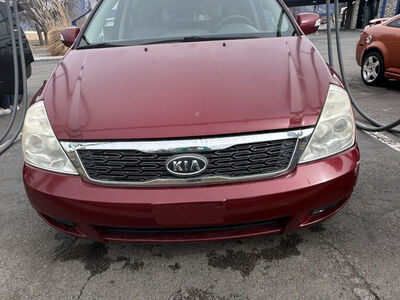 2012 KIA SEDONA