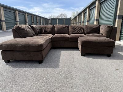 Bown velvet Sectional W/ottoman-Will Deliver