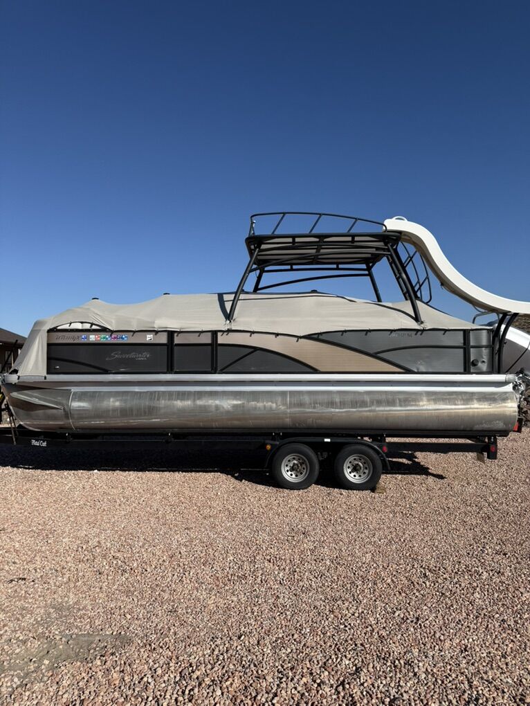 2017 Godfrey Tritoon Sweetwater Premium Series