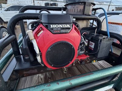 Comercial pressure washer