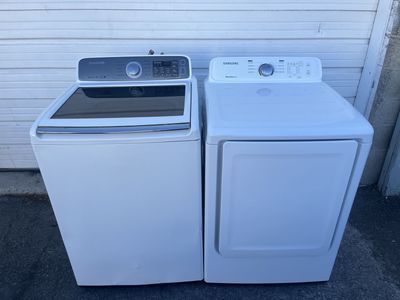 Great Samsung top loader electric set,free delivery