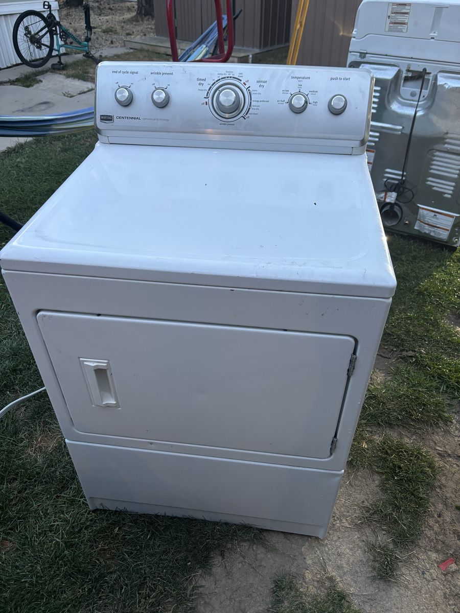 Maytag centennial super capacity electric dryer 