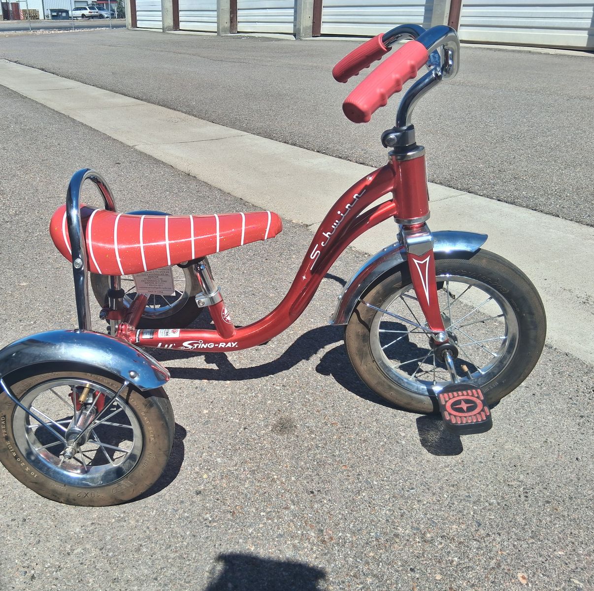 Kids Schwinn Stingray