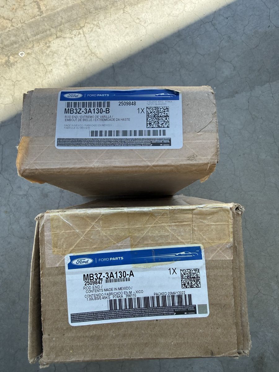 Brand New OEM Ford Bronco Outer Tie Rod Ends (Pair - Left & Right)