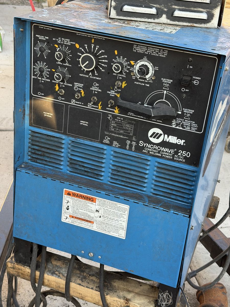 Main image 4