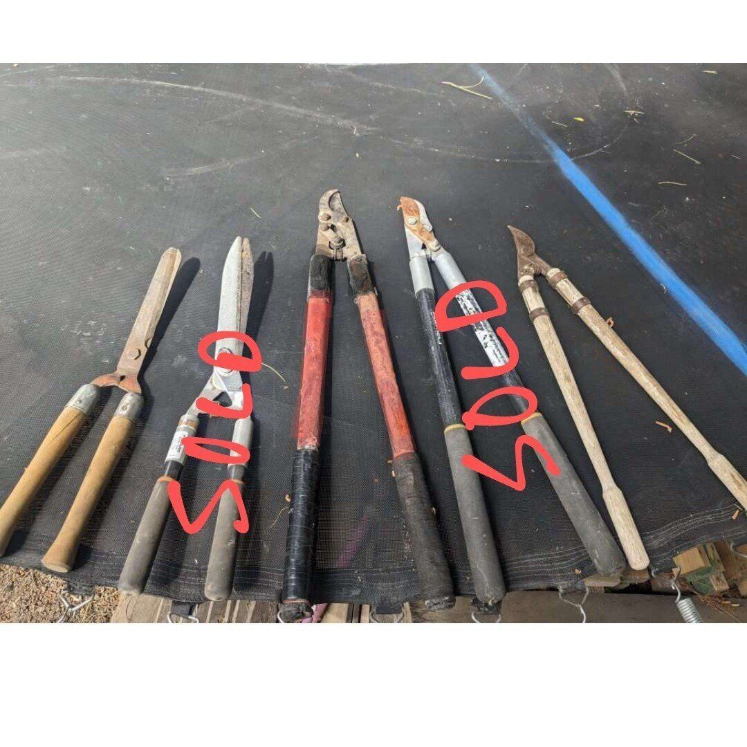 Bypass loppers hedge shears SHARP pruner tree