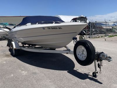 Boat 2001 Bayliner Capri 1950 Boat