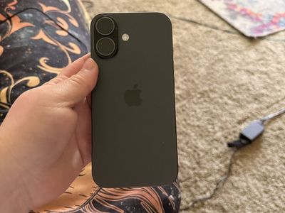 iPhone 17