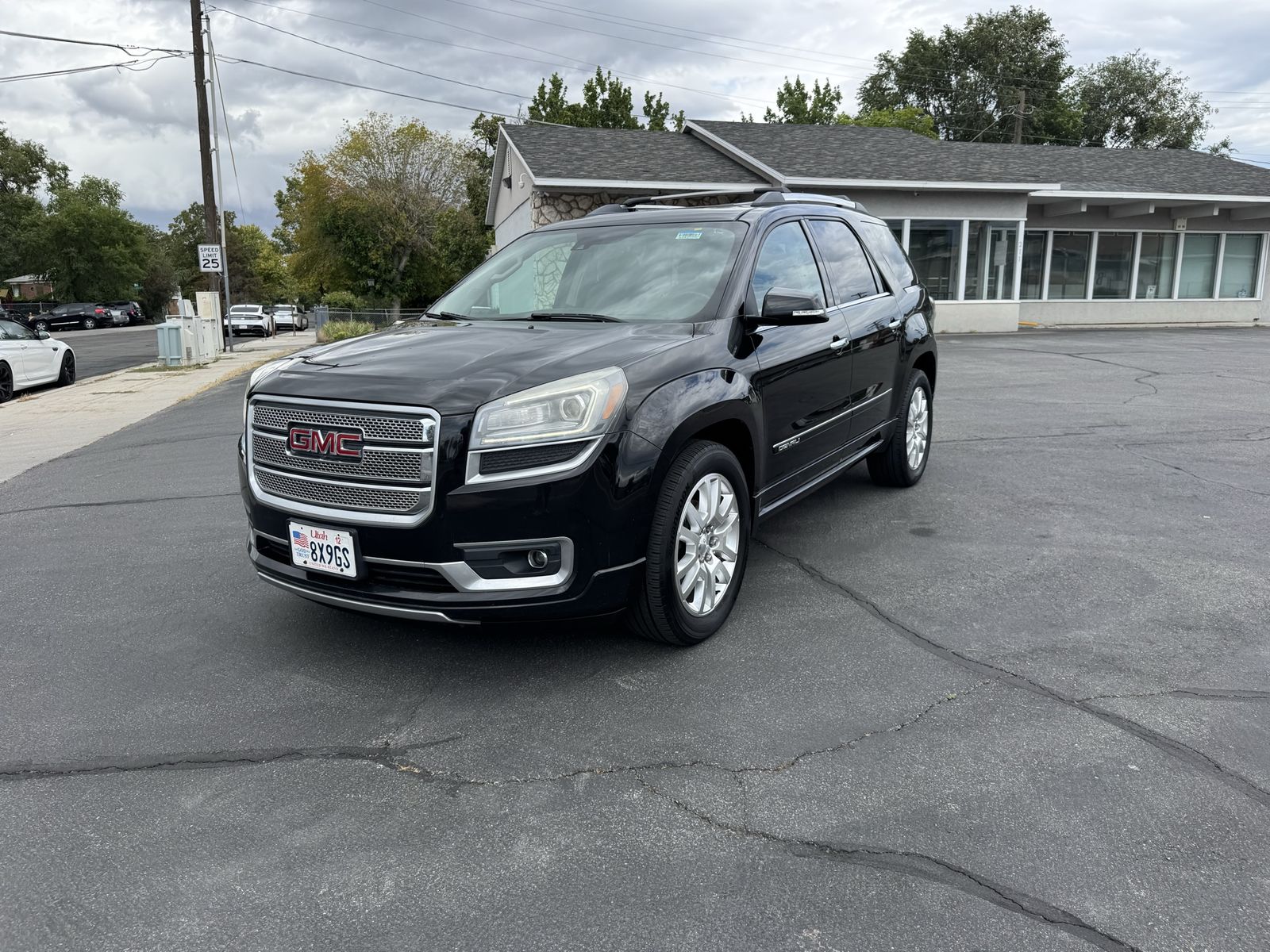 2016 GMC Acadia 