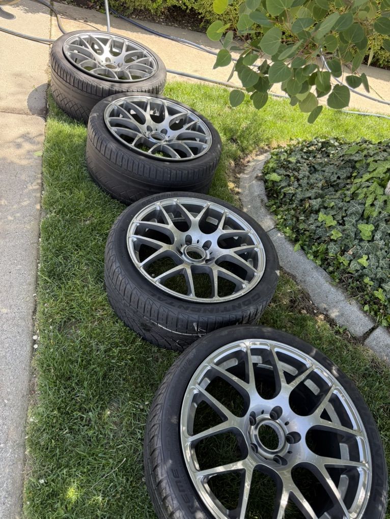 Used Set Of 18 VMR Rims/Wheels