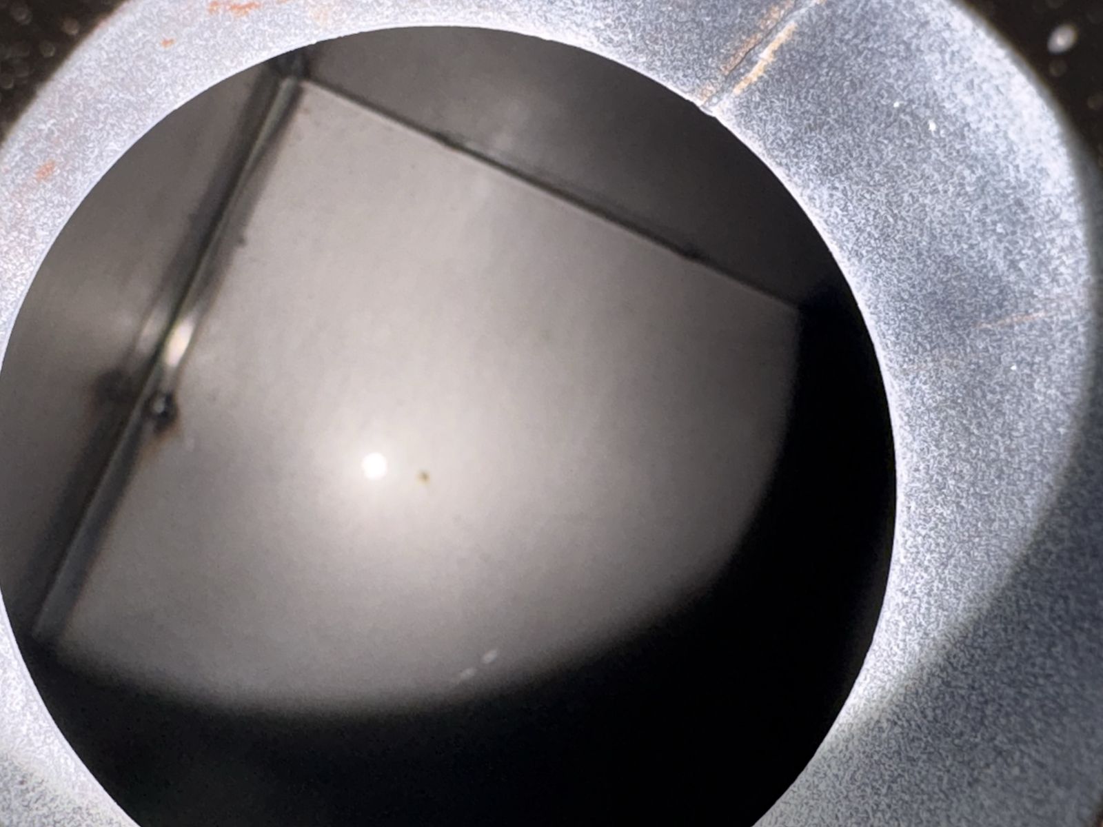 Main image 3