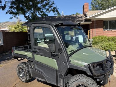 2021 John Deere XUV835R HVAC Cab | 180 Hours | One Owner | Power Dump | Winch