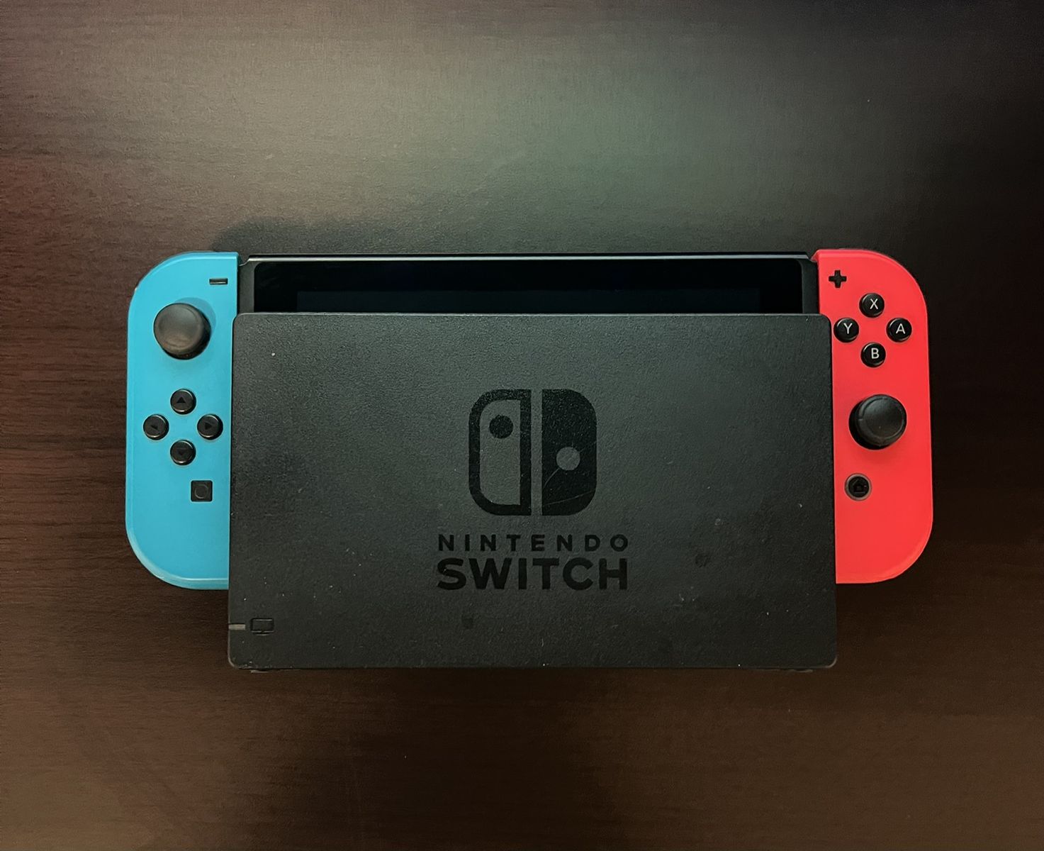 Nintendo Switch + Dock