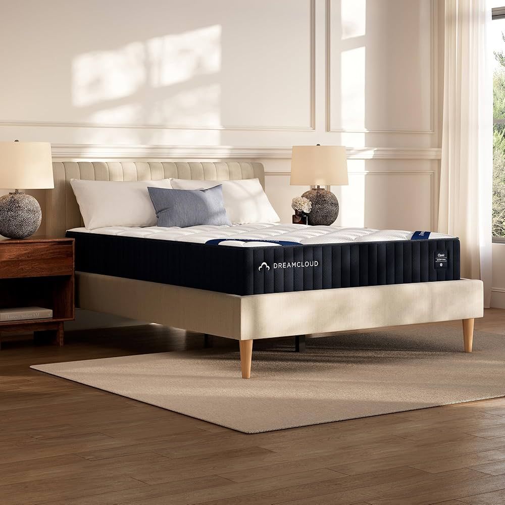 New, DreamCloud Classic 12" Queen Mattress