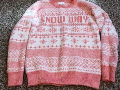 Stitch and Pine Girls 'Snow Way' Fuzzy Fair Isle Sweater Size M