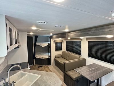 2022 Keystone Hideout 26BHWE Travel Trailer - 30ft, 1 Slide Out, AC, Awning