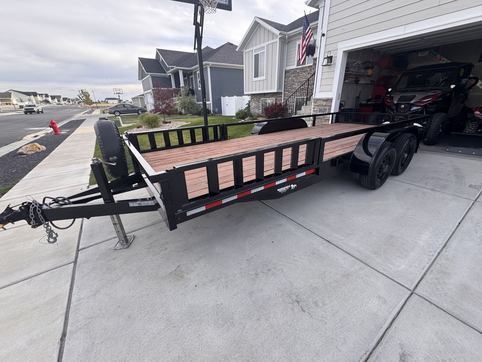 18’ Car Hauler Flatbed 10,400k GVWR