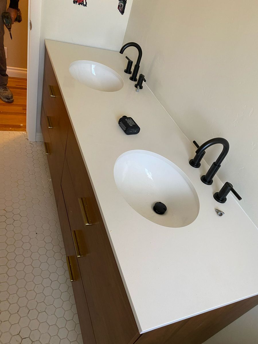 Lone Peak Plumbing | Plumbing Repair | Water Heaters | Drain Cleaning | Leak Repair | Gas Lines | Tankless Water Heaters