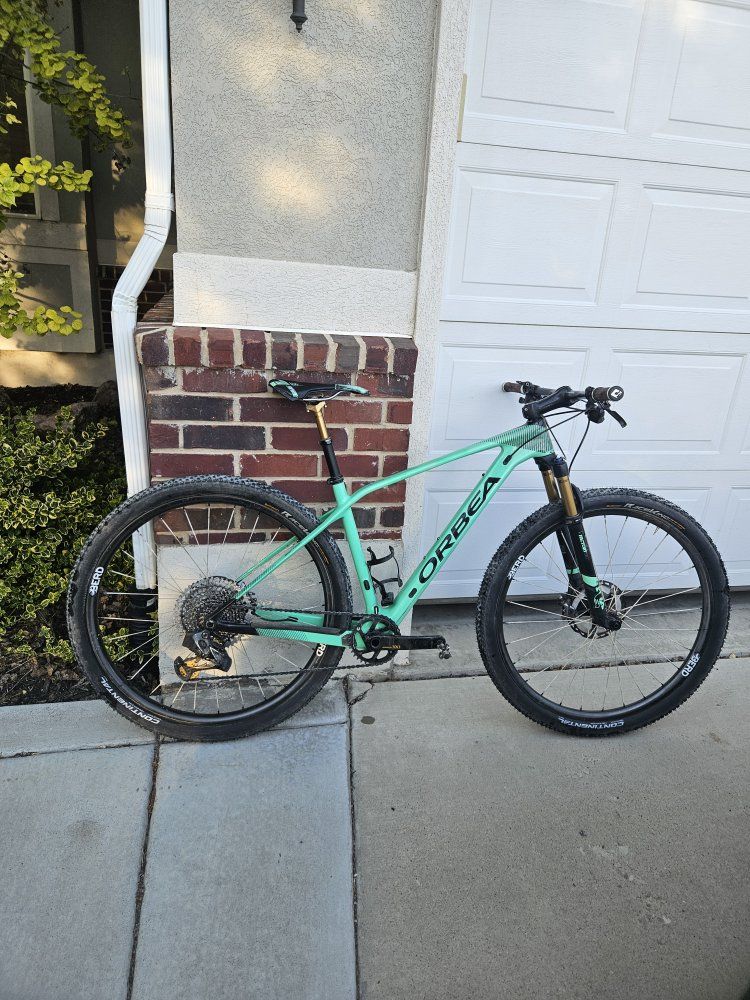 2022 Orbea Alma Ht Medium Great shape