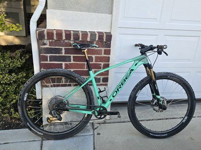 2022 Orbea Alma Ht Medium Great shape