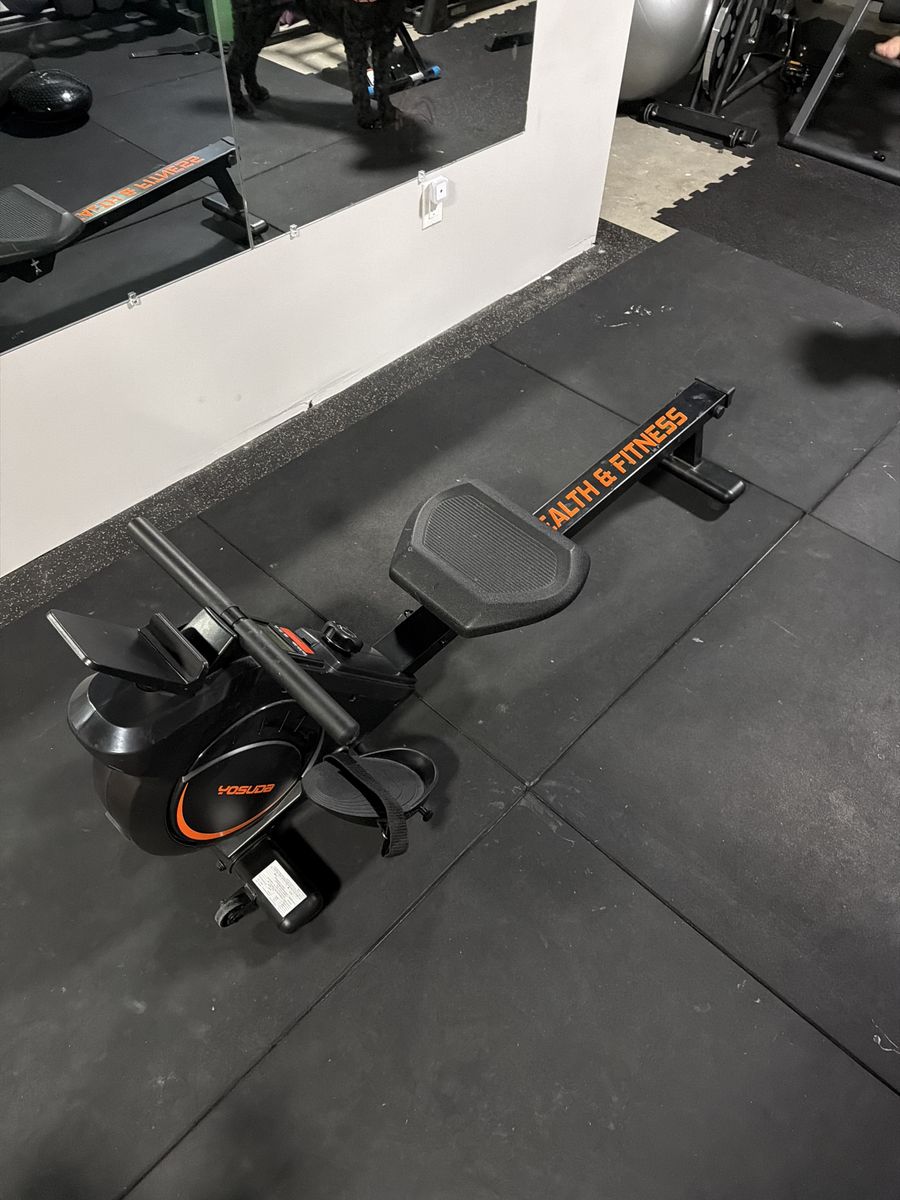 Yosuda Rowing Machine