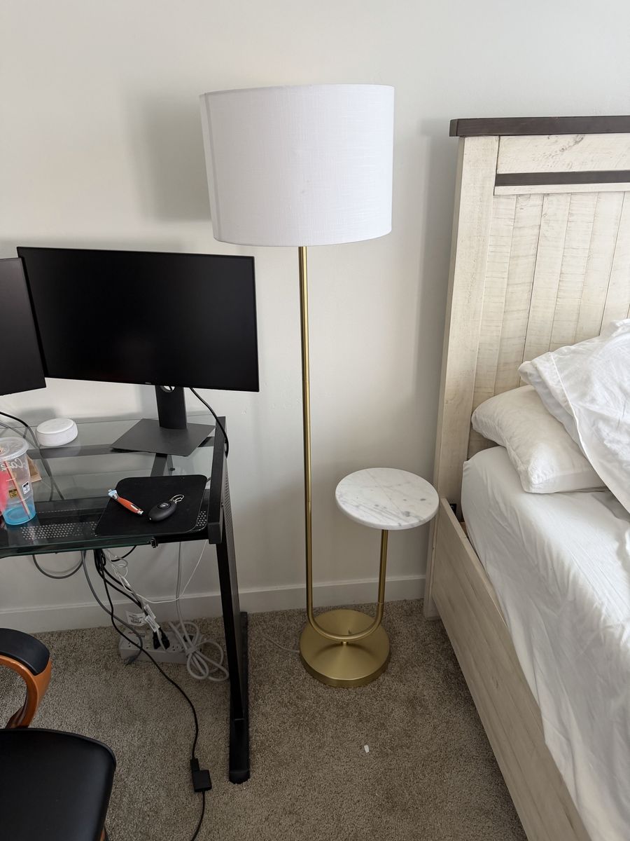 Main image 4