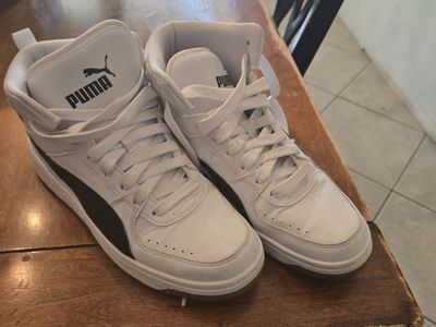 Puma shoes