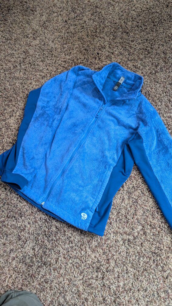 Mountain Hardwear women's fleece jacket + medium