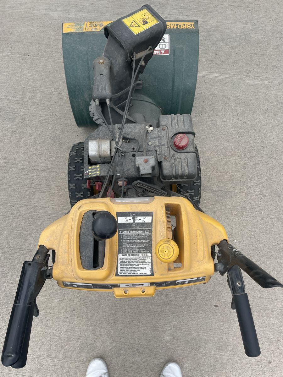 Yard Machines 9.5 Snow Blower - Used Condition