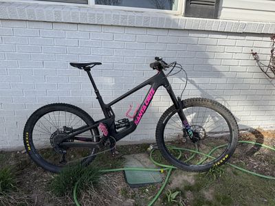 2023 Santa Cruz Bronson C Size Large