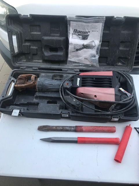 Demo hammer 30lb 1632E-B w/ 2 bits