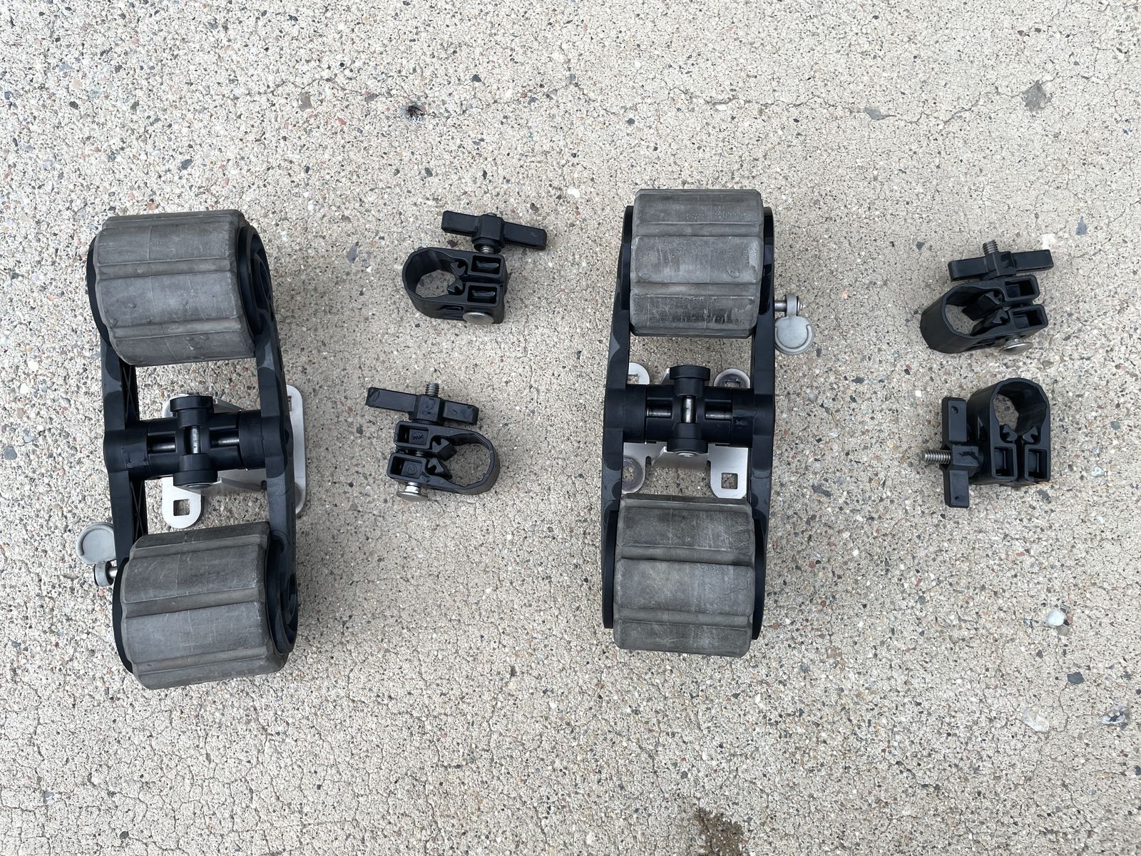 Yakima Hully Rollers - 1 pair