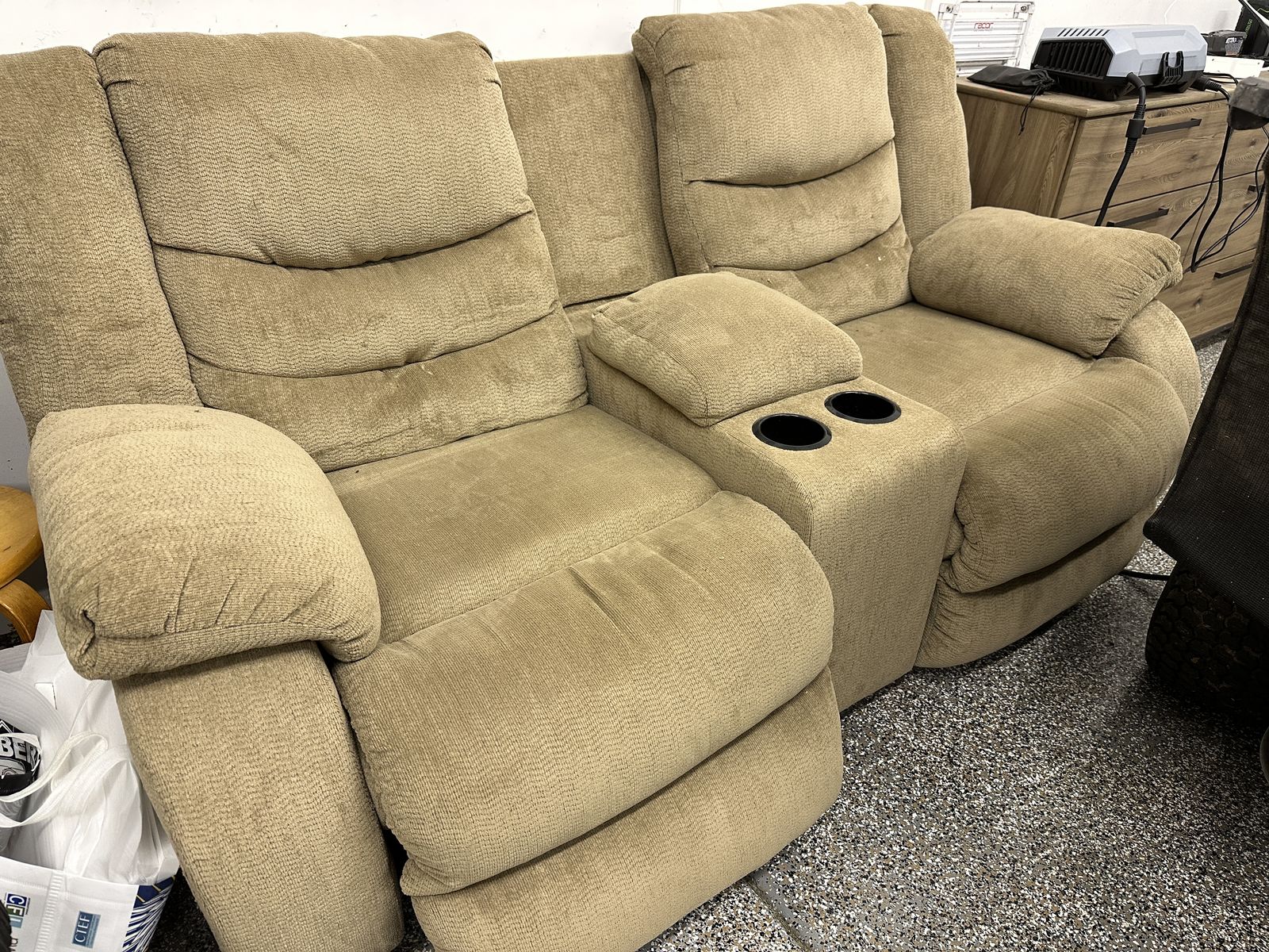 Reclining Loveseat Sofa with Cup Holders