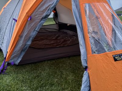 Mountain Hardwear Trango 3 Tent - 3-Person, 4-Season Expedition Tent, Excellent Condition