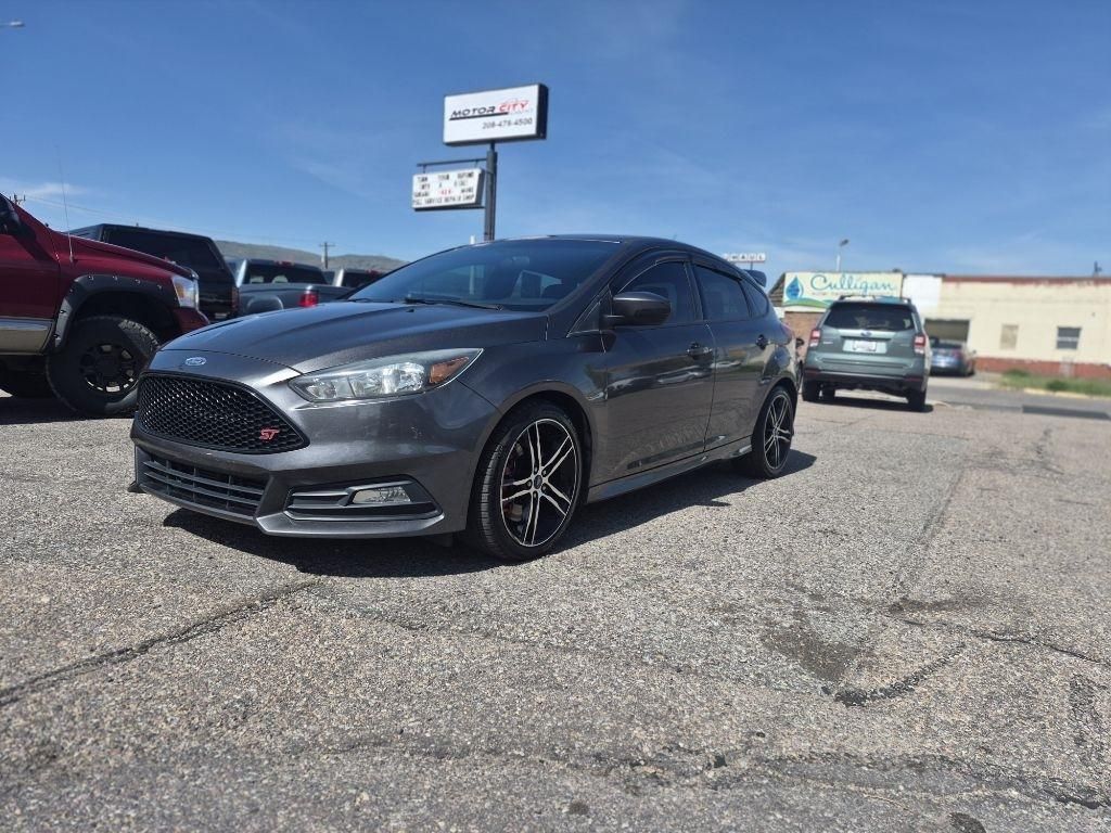 2016 Ford Focus ST