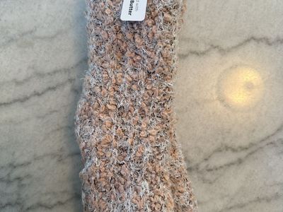 Muk Luks Women's Shea Butter Infused Cabin Socks L/XL (8-11)