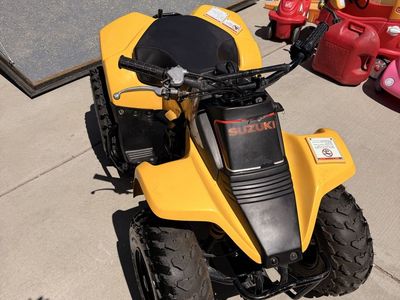 Suzuki Lt80