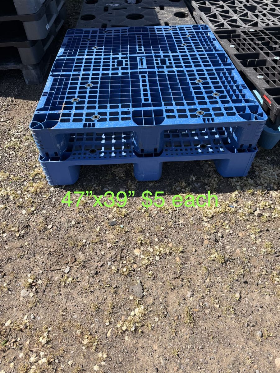 Plastic Pallets