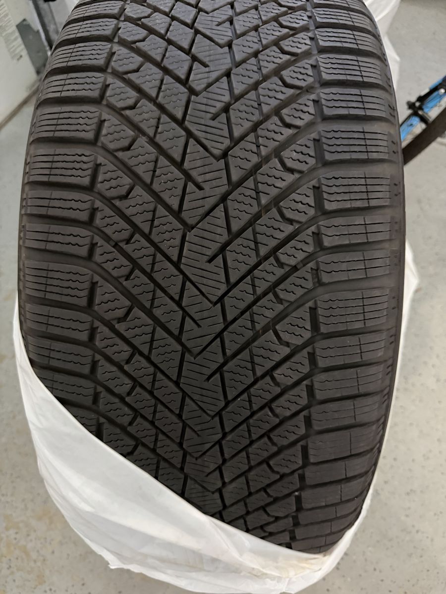 295/35R23 Pirelli Scorpion Winter tires