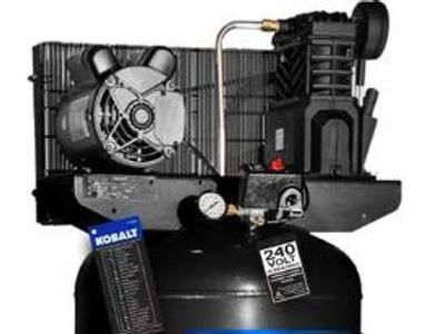 60 Gallon 220 VAC Air Compressor