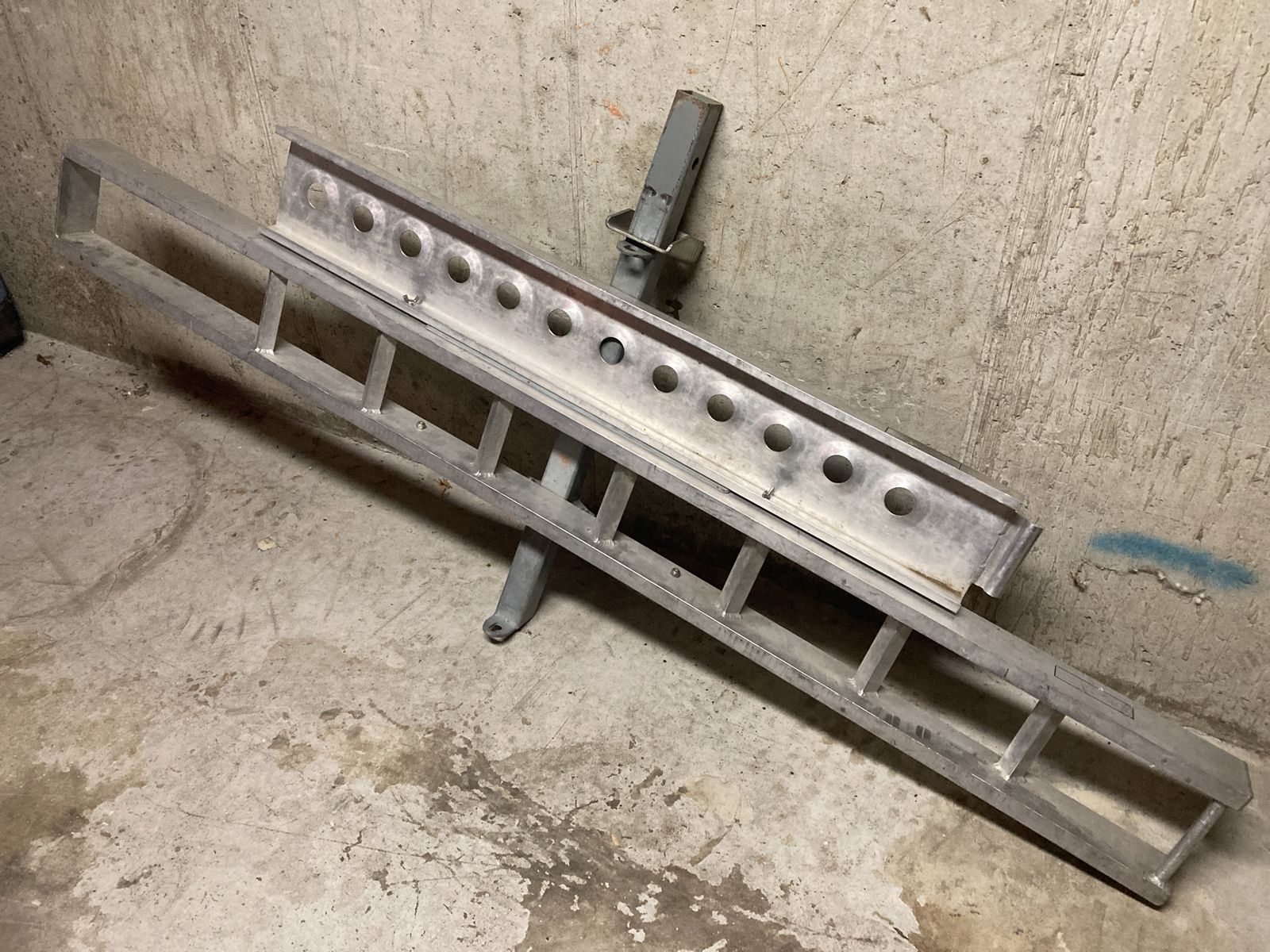 Motorcycle Hitch Hauler