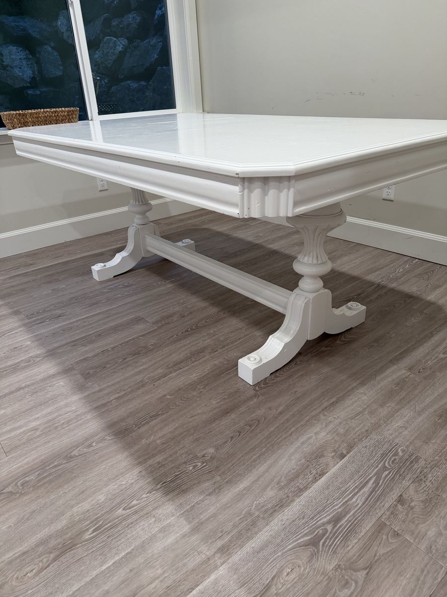 Dinning table
