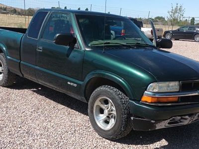 2002 Chevrolet S-10 LS