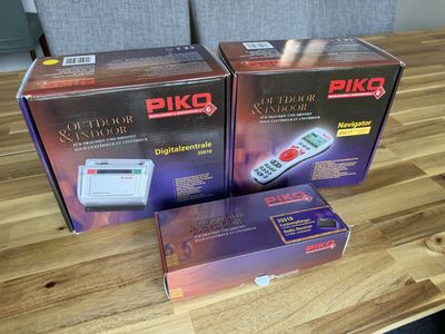 Piko G Scale Digital Control Set: Central Station 35010, Navigator 35017 & Radio Receiver 35018