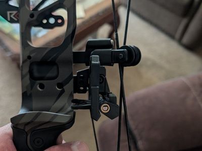 Archery hunting bow READING FULL DESCRIPTION