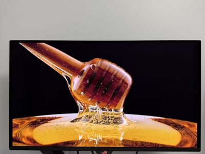 27” 4K 240hz OLED Monitor
