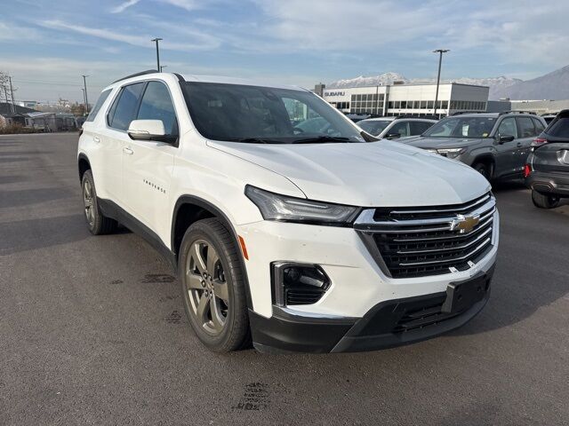 2022 CHEVROLET TRAVERSE LT Leather