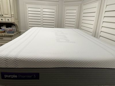 Purple 3 Premier Queen mattress! Only $800